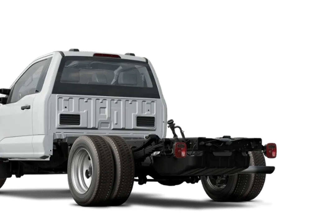2023 Ford F-550 XL photo 1