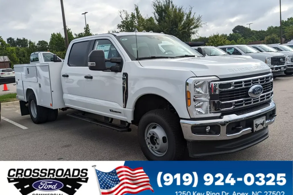 2025 Ford F-350 XL photo 1