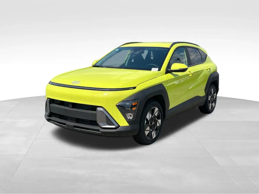2025 Hyundai Kona SEL photo 1