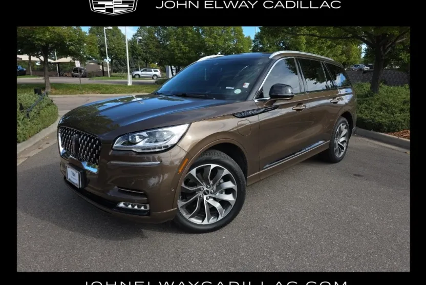 2022 Lincoln Aviator Grand Touring photo 1