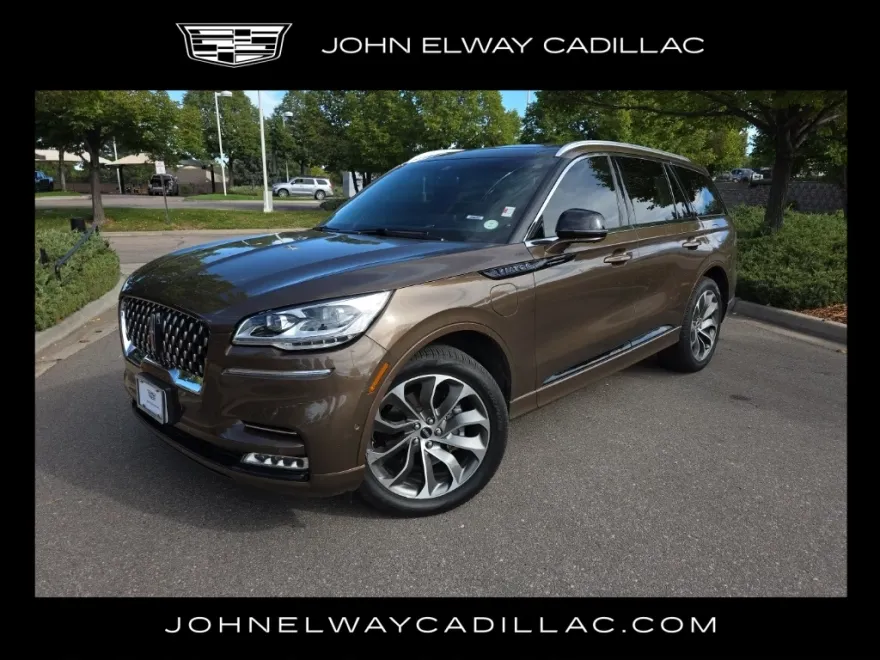 2022 Lincoln Aviator Grand Touring photo 1