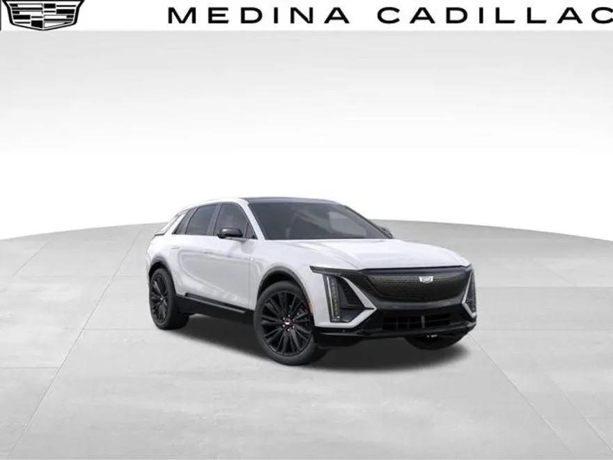 2025 Cadillac Lyriq Sport photo 1