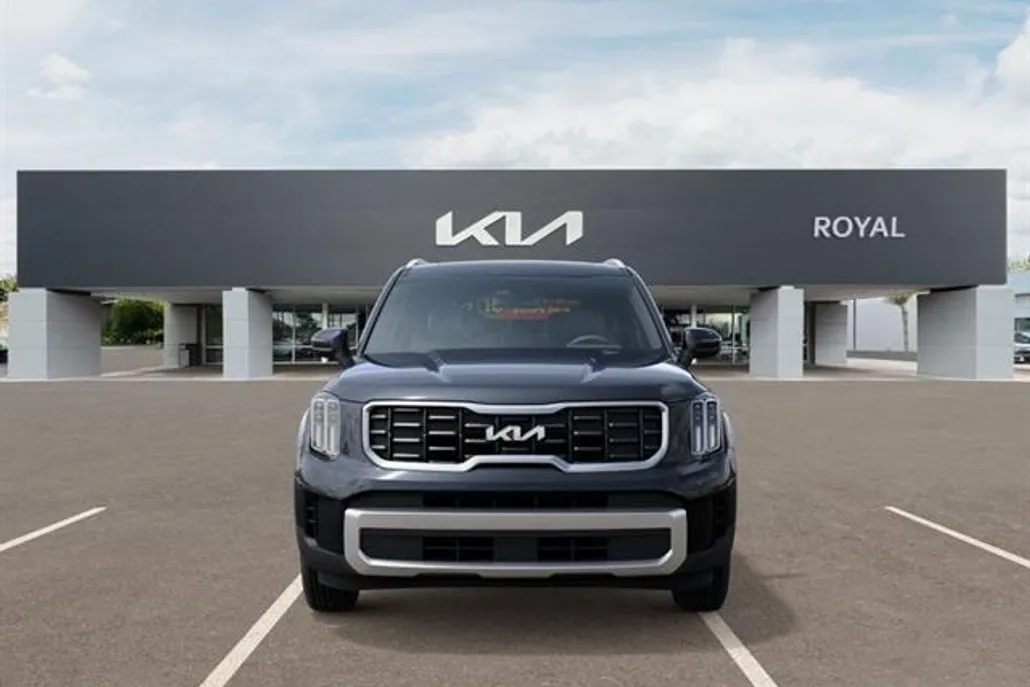2025 Kia Telluride S photo 1