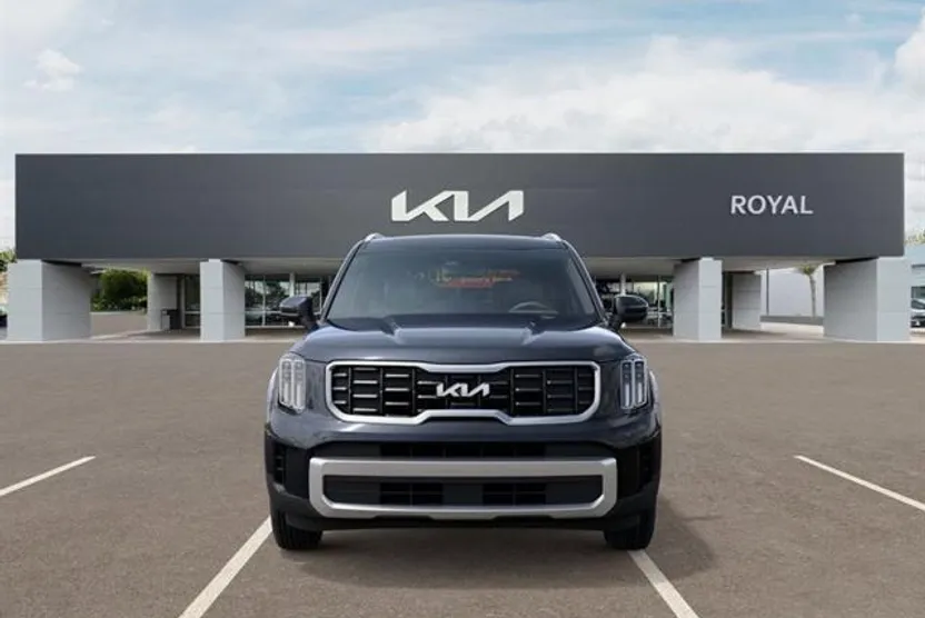 2025 Kia Telluride S photo 1