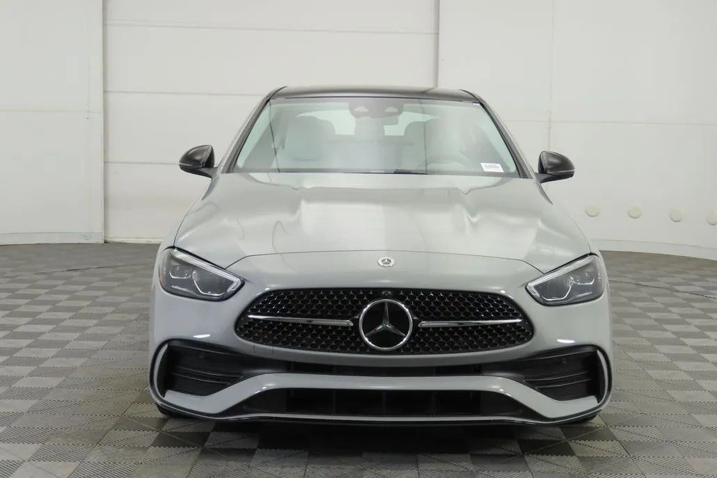 2025 Mercedes Benz C 300 4MATIC photo 1