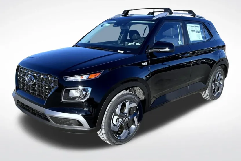2025 Hyundai Venue SEL photo 1