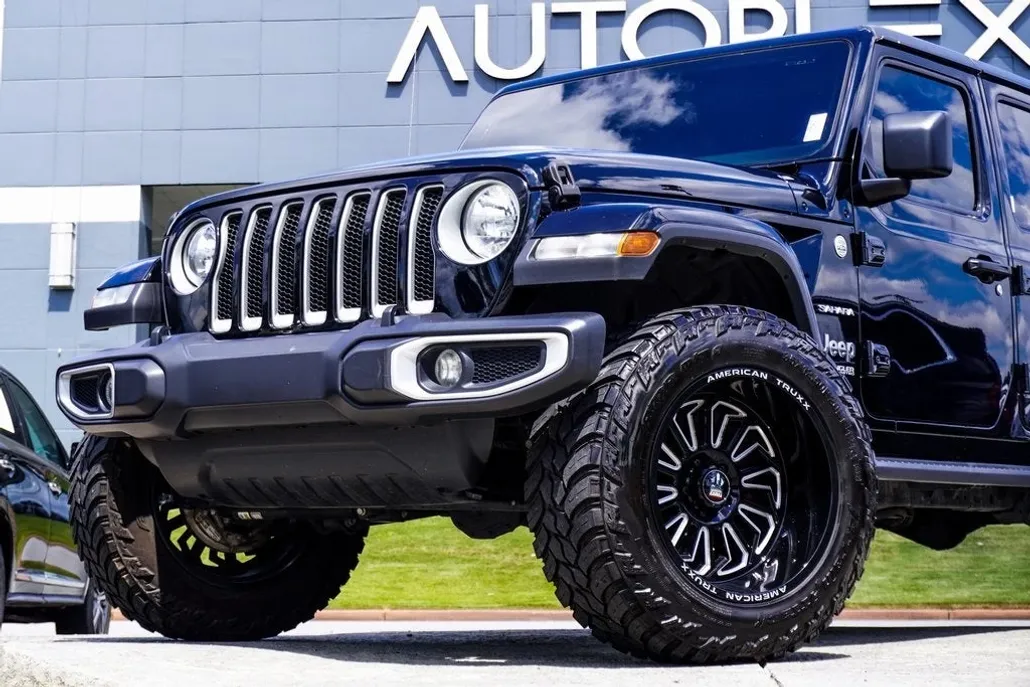 2021 Jeep Wrangler Unlimited Sahara photo 1
