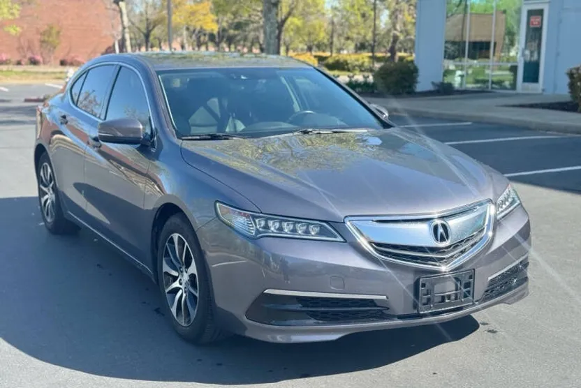 2017 Acura TLX Technology photo 1
