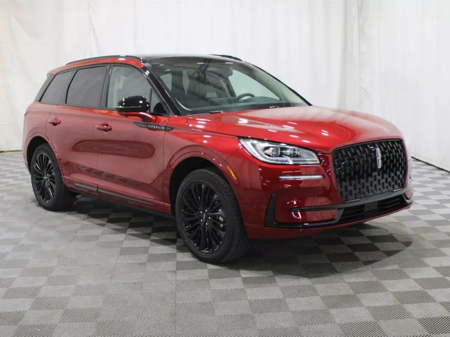 2025 Lincoln Corsair Grand Touring photo 1
