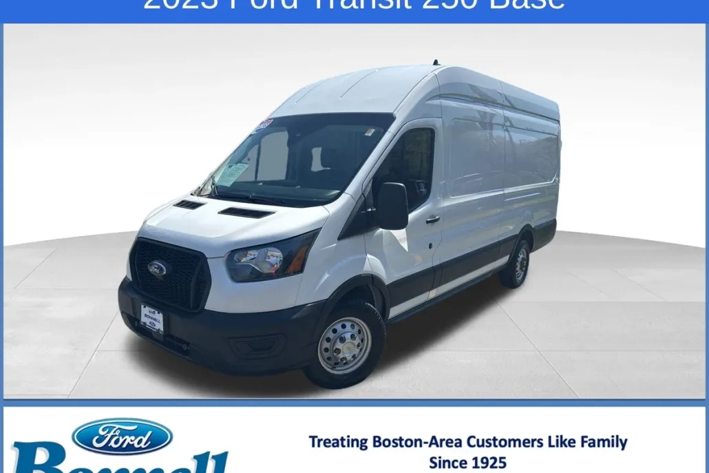 2023 Ford Transit photo 1