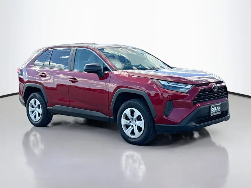 2024 Toyota RAV4 LE photo 1