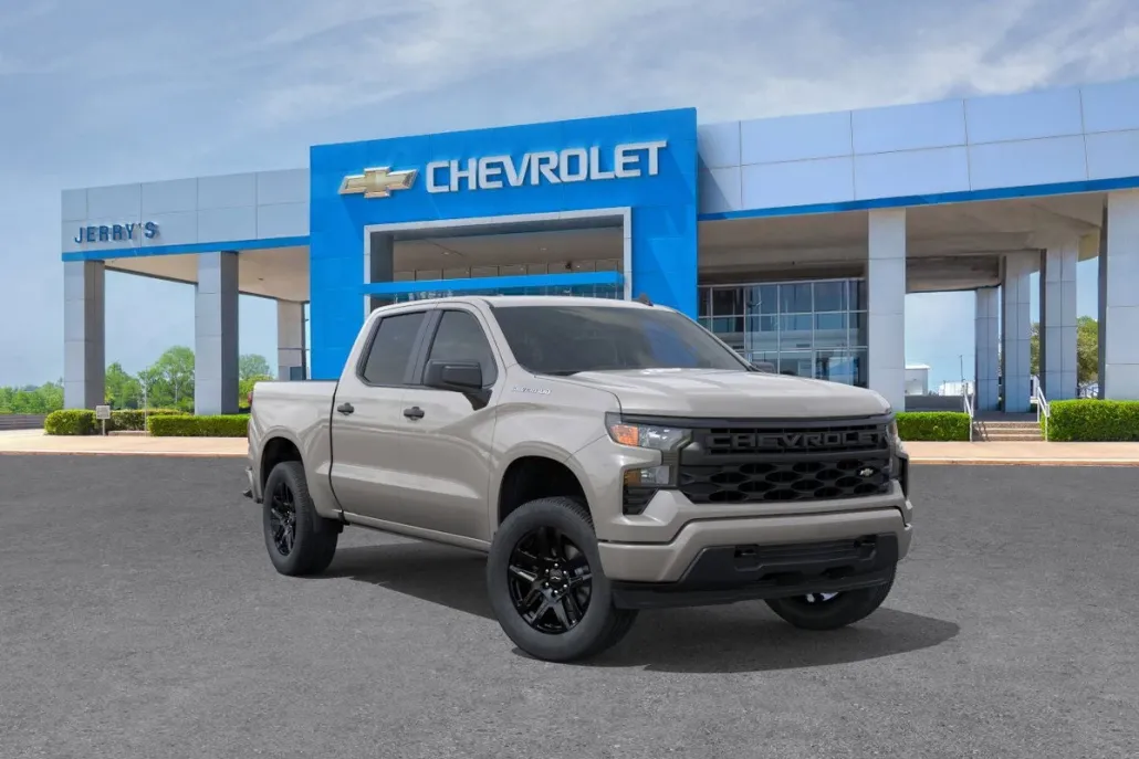 2026 Chevrolet Silverado 1500 Custom photo 1