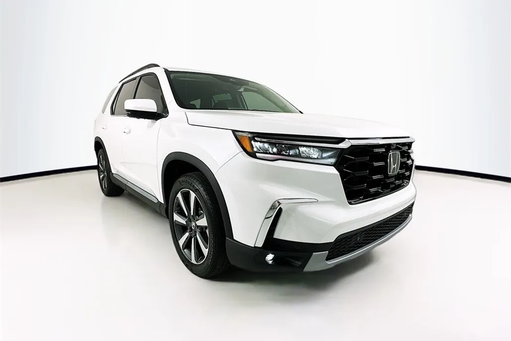 2025 Honda Pilot Elite photo 1