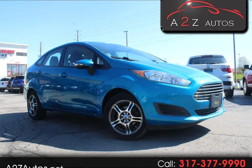 2014 Ford Fiesta SE photo 1