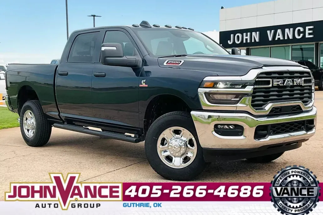 2025 Ram 2500 Tradesman photo 1