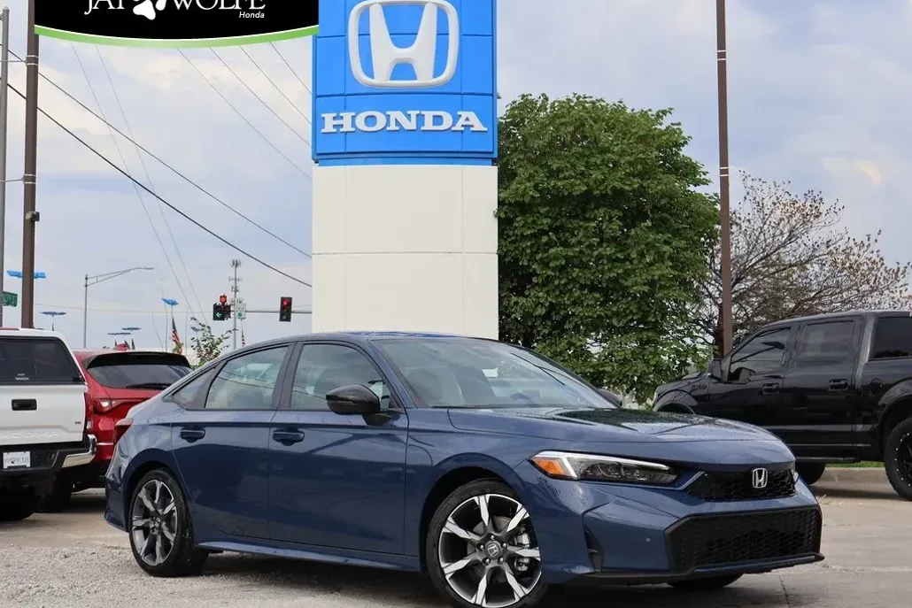 2026 Honda Civic Hybrid Sport Touring photo 1