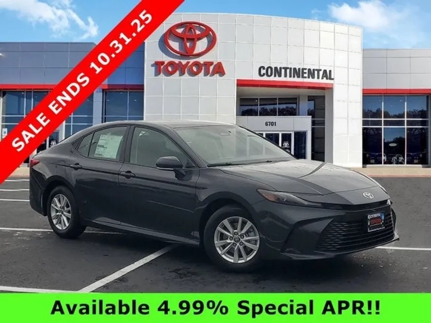 2026 Toyota Camry LE photo 1