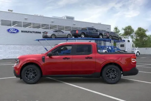 2025 Ford Maverick XLT photo 3