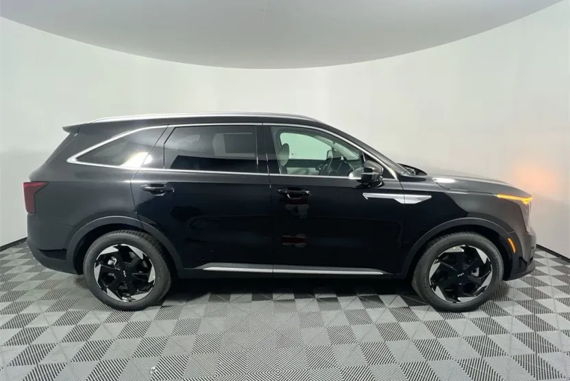 2025 Kia Sorento Hybrid EX photo 1