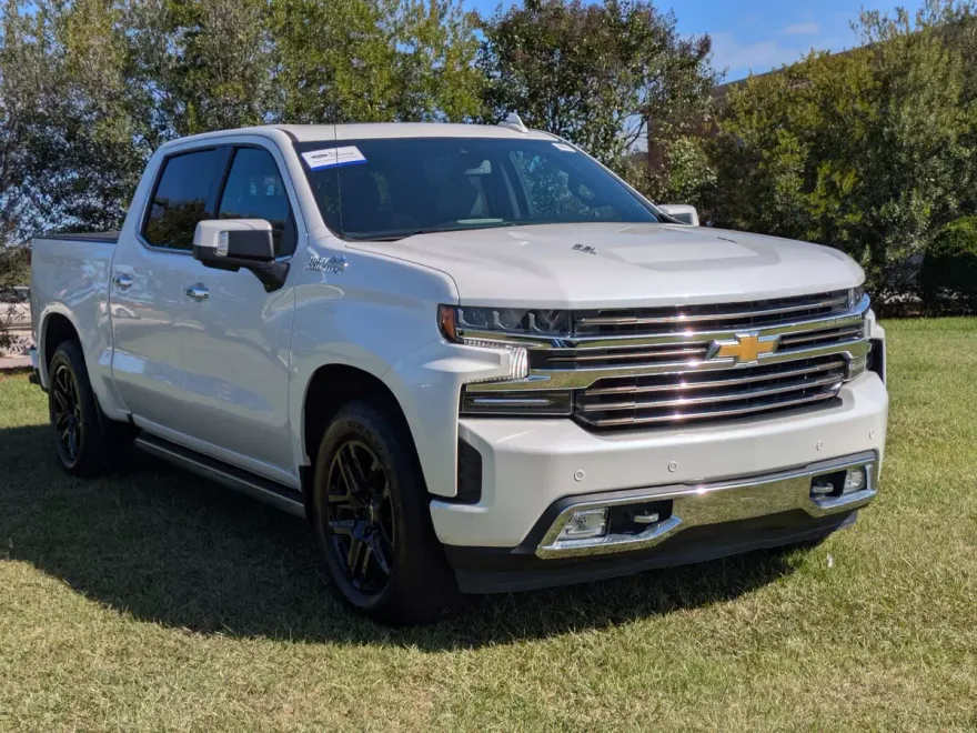 2021 Chevrolet Silverado 1500 High Country photo 1
