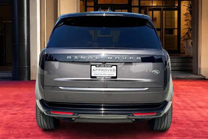 2022 Land Rover Range Rover First Edition photo 1