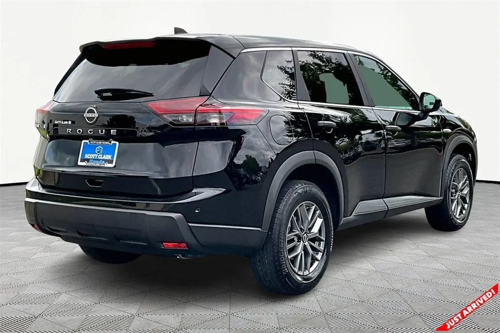 2024 Nissan Rogue S photo 1