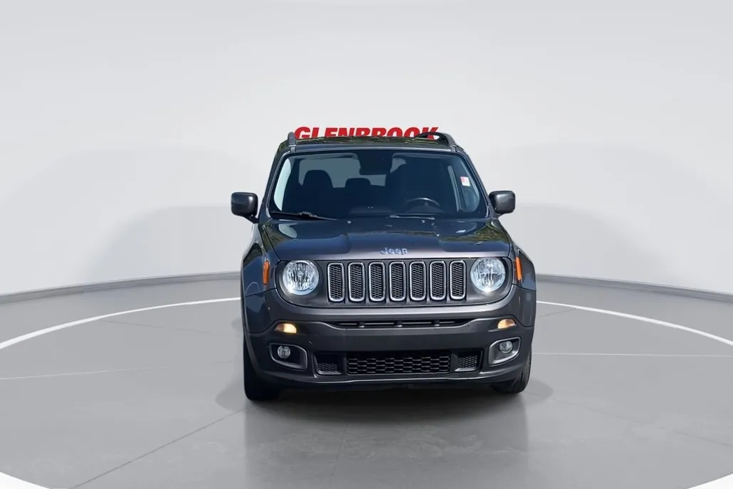 2017 Jeep Renegade Latitude North Edition photo 1