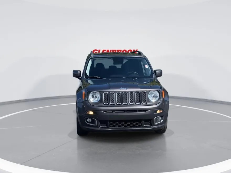 2017 Jeep Renegade Latitude North Edition photo 1