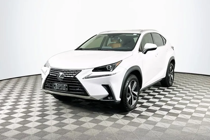 2021 Lexus NX 300 photo 1