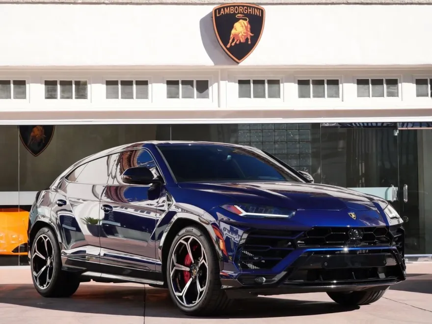 2021 Lamborghini Urus photo 1