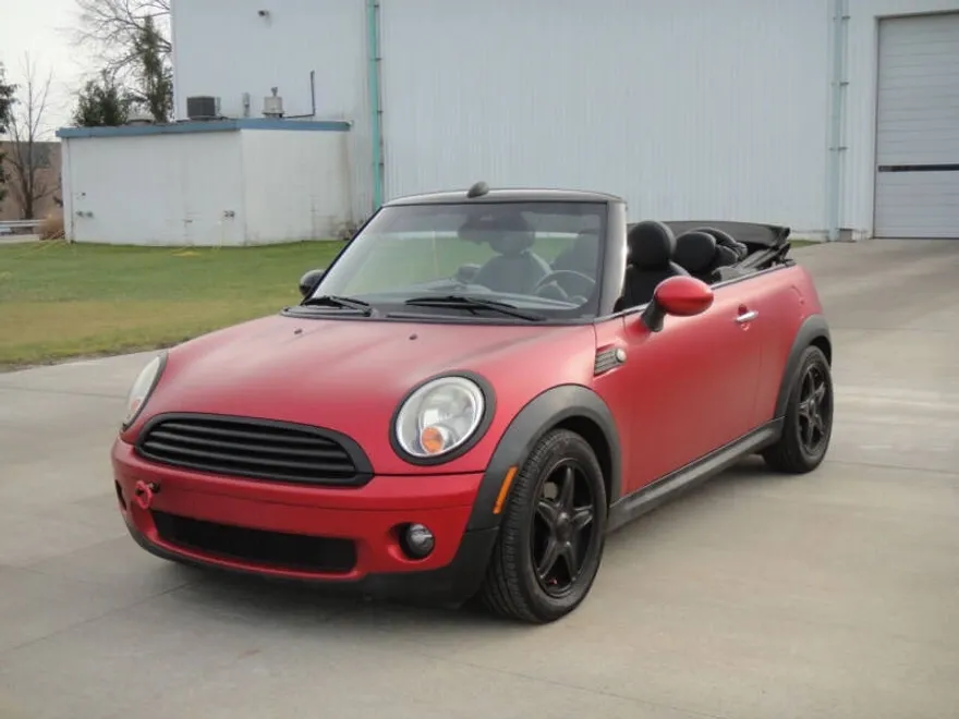 2010 Mini Cooper Base 2 Door Convertible photo 1