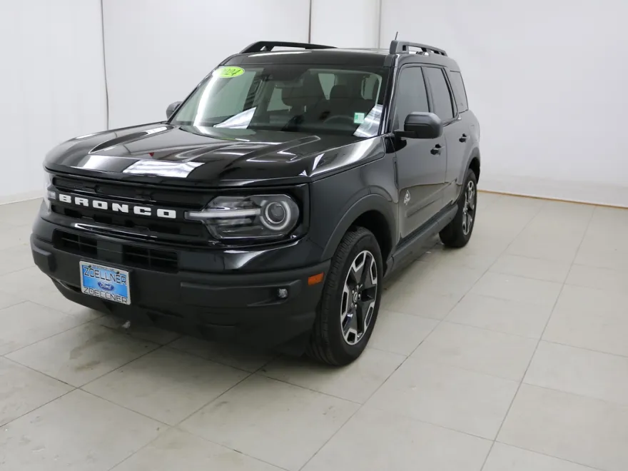 2024 Ford Bronco Sport Outer Banks photo 1
