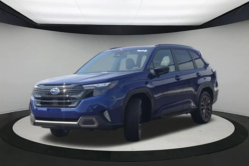 2025 Subaru Forester Sport photo 1