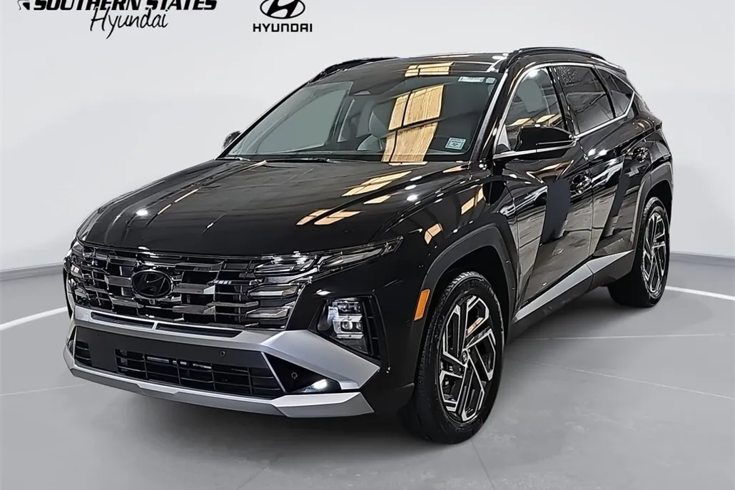 2025 Hyundai Tucson Hybrid Limited photo 1
