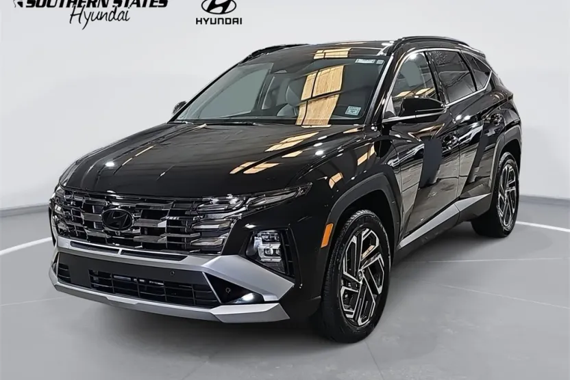 2025 Hyundai Tucson Hybrid Limited photo 1