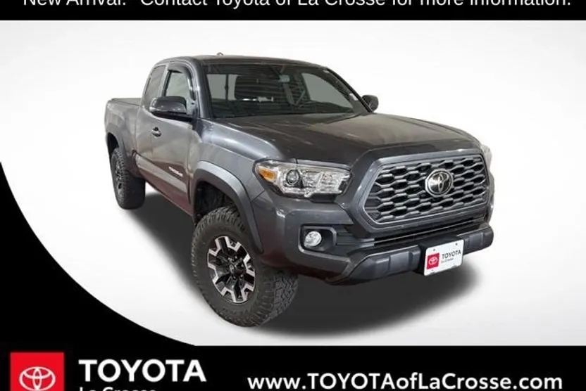 2020 Toyota Tacoma TRD Off-Road V6 photo 1