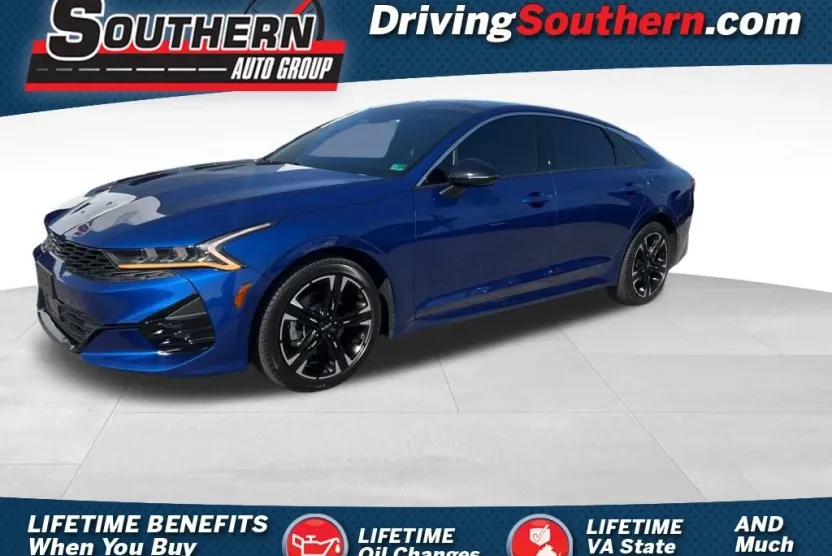 2023 Kia K5 GT-Line photo 1