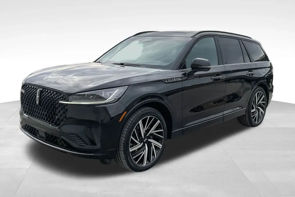 2025 Lincoln Aviator Black Label photo 1