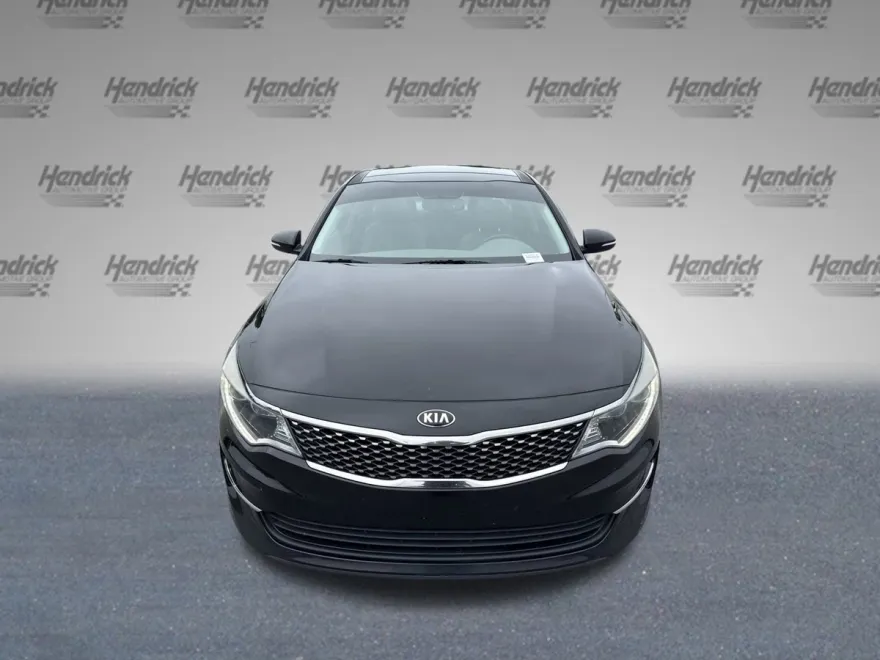 2018 Kia Optima EX photo 1