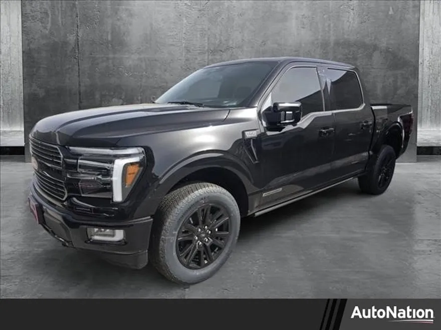 2025 Ford F-150 Platinum photo 1