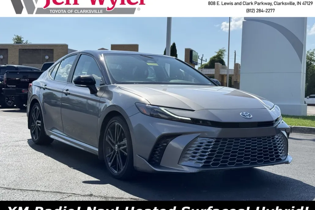 2025 Toyota Camry XSE photo 1