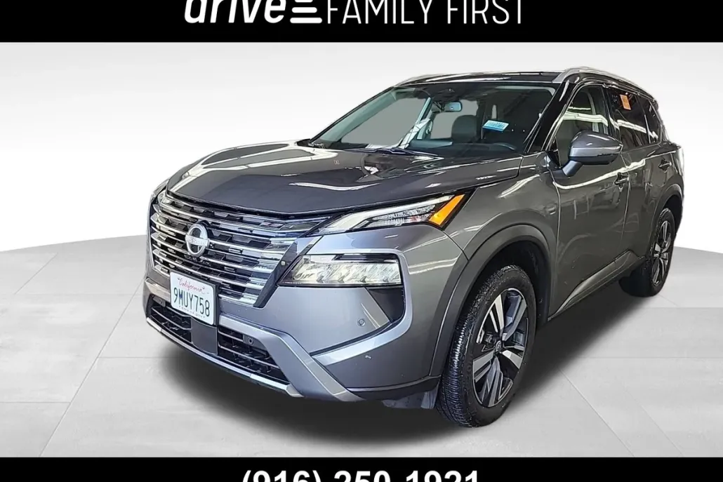 2024 Nissan Rogue SL photo 1
