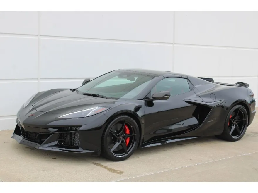 2025 Chevrolet Corvette E-Ray 3LZ photo 1