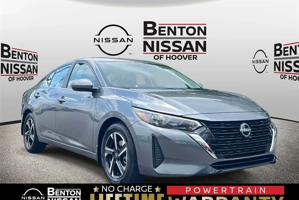 2025 Nissan Sentra SV photo 1