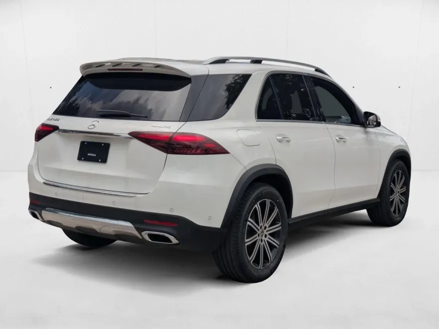 2025 Mercedes Benz GLE 450 4MATIC photo 1