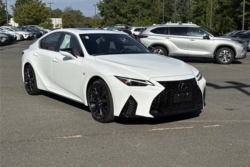 2024 Lexus IS 350 F SPORT photo 1