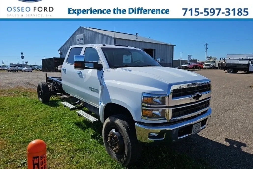 2021 Chevrolet Silverado 5500HD Work Truck photo 1