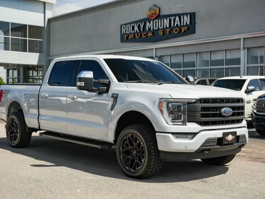 2022 Ford F-150 Lariat FX4 photo 1