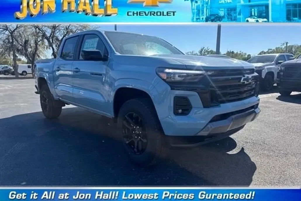 2025 Chevrolet Colorado Z71 photo 1