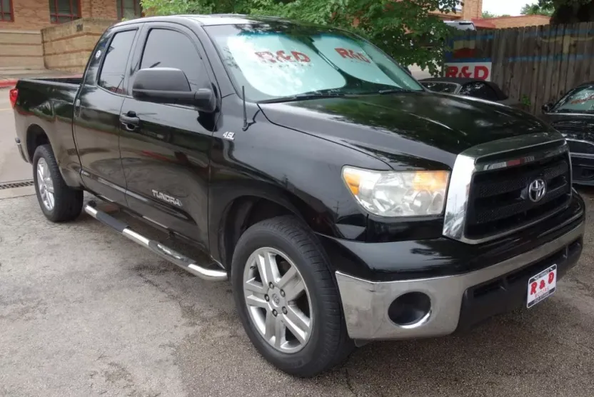 2011 Toyota Tundra SR5 photo 1